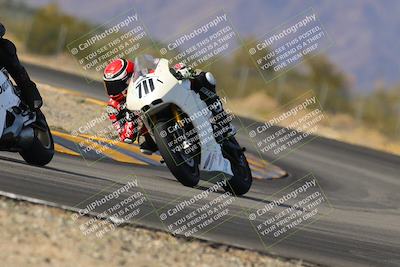 media/Dec-17-2022-SoCal Trackdays (Sat) [[224abd9271]]/Turn 7 Set 2 (1140am)/